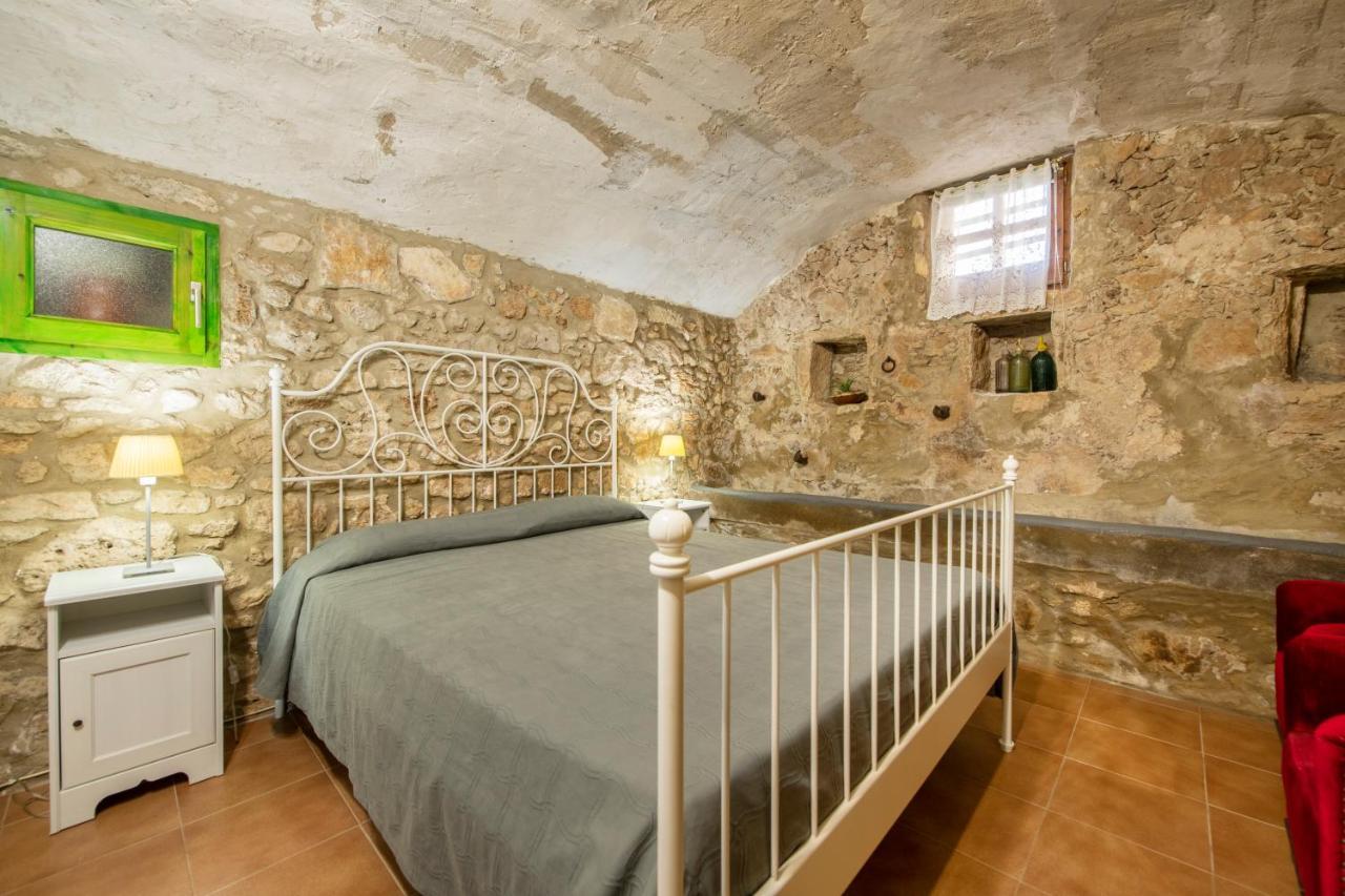 Casa Rural, Can Cirera Serinya Екстер'єр фото